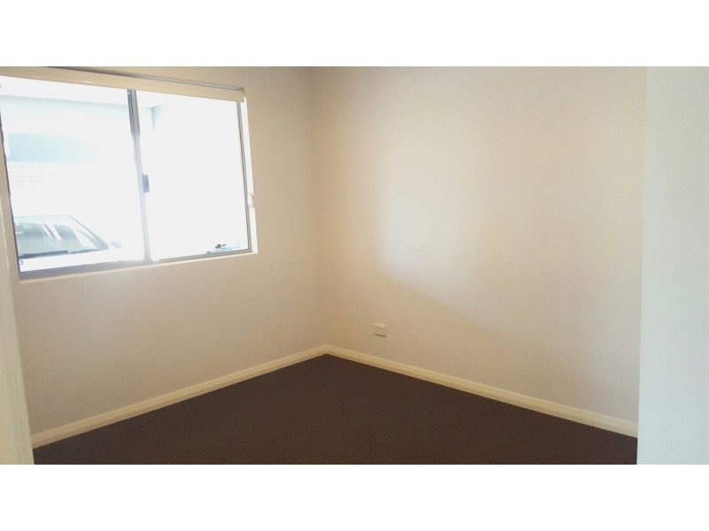 1/47 Mathoura Street, Midland WA 6056