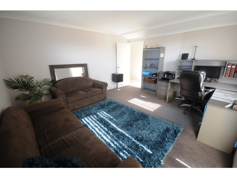 33 Millot Vista, Caversham WA 6055