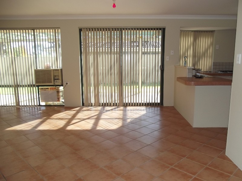 98 Stratton Boulevard, Stratton WA 6056