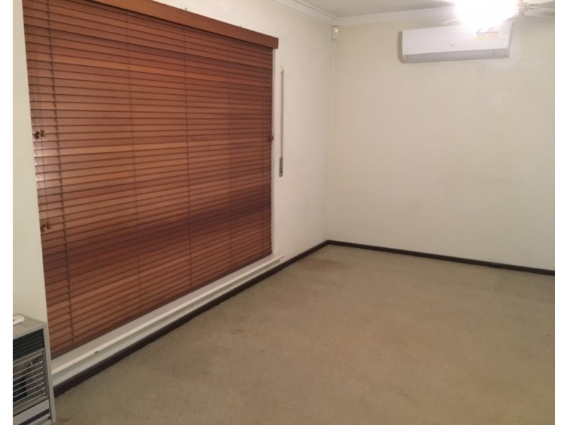 6 Brown Street, Middle Swan WA 6056