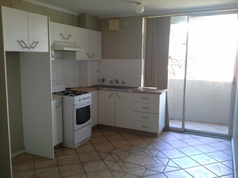 28/12 Tenth Avenue, Maylands WA 6051