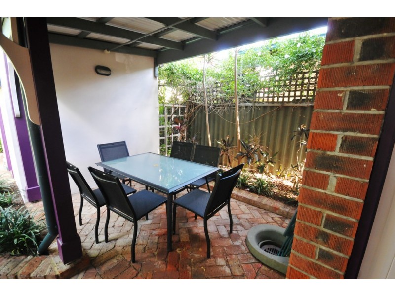 5 Second Avenue, Woodbridge WA 6056