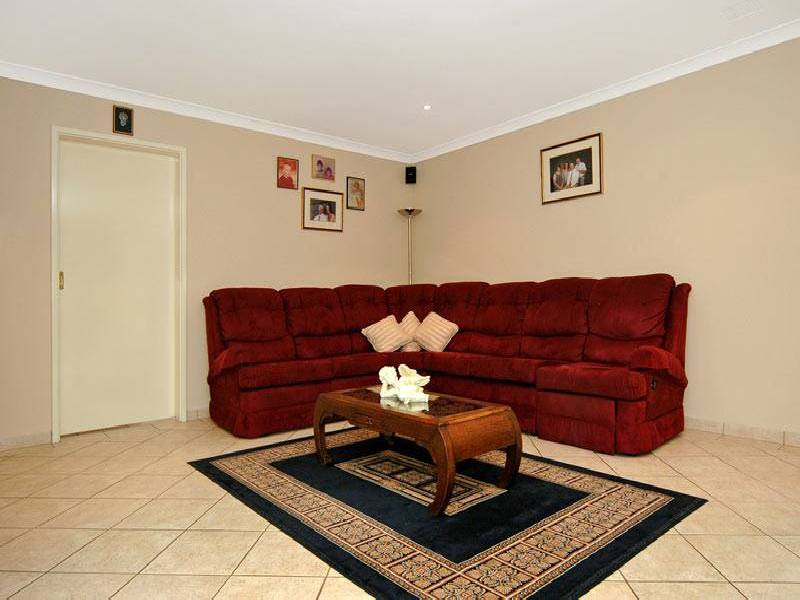 15 Murchison Drive, Jane Brook WA 6056