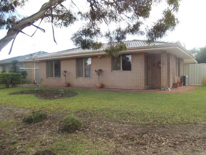 8 Roger Street, Midland WA 6056