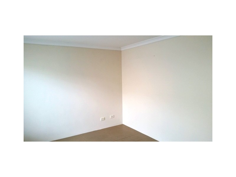 3/12 CHARLES EAST STREET, Midland WA 6056