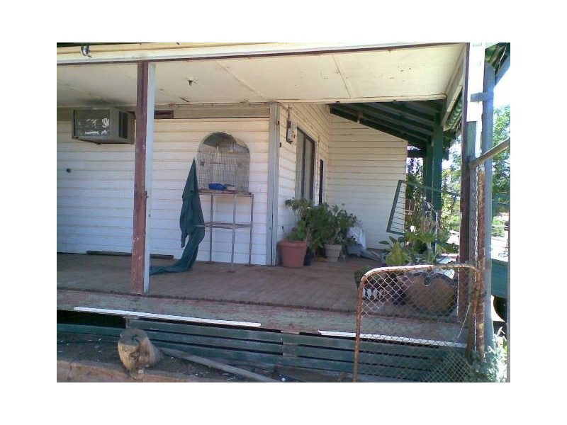 31 Mills Street, Mullewa WA 6630