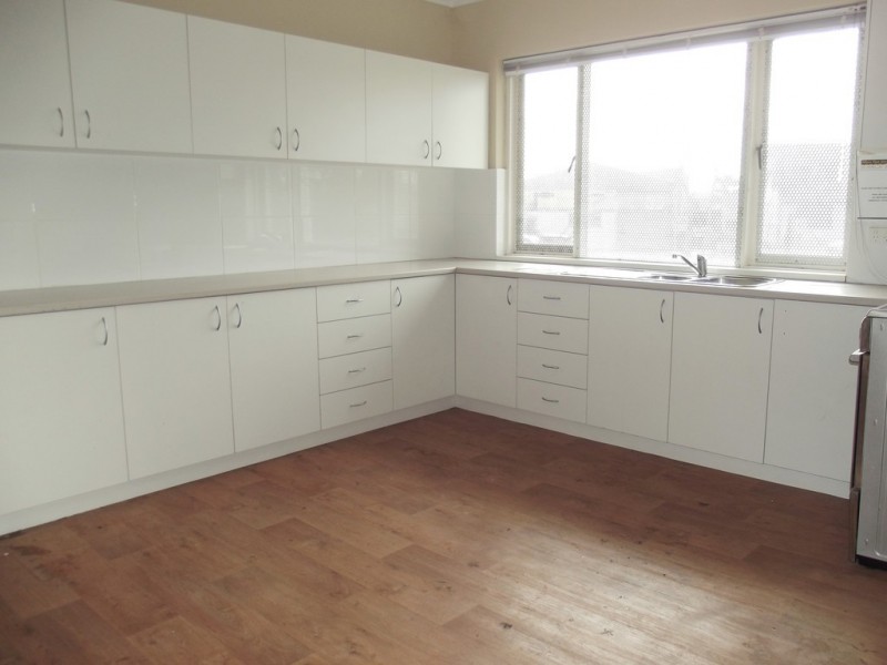 28 MILITARY ROAD, Bellevue WA 6056