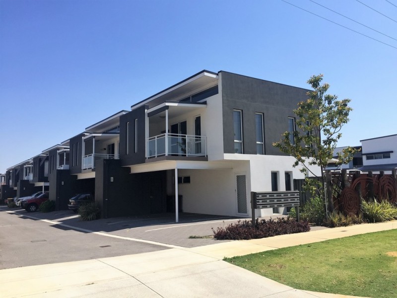10 /1 Spring Avenue, Midland WA 6056