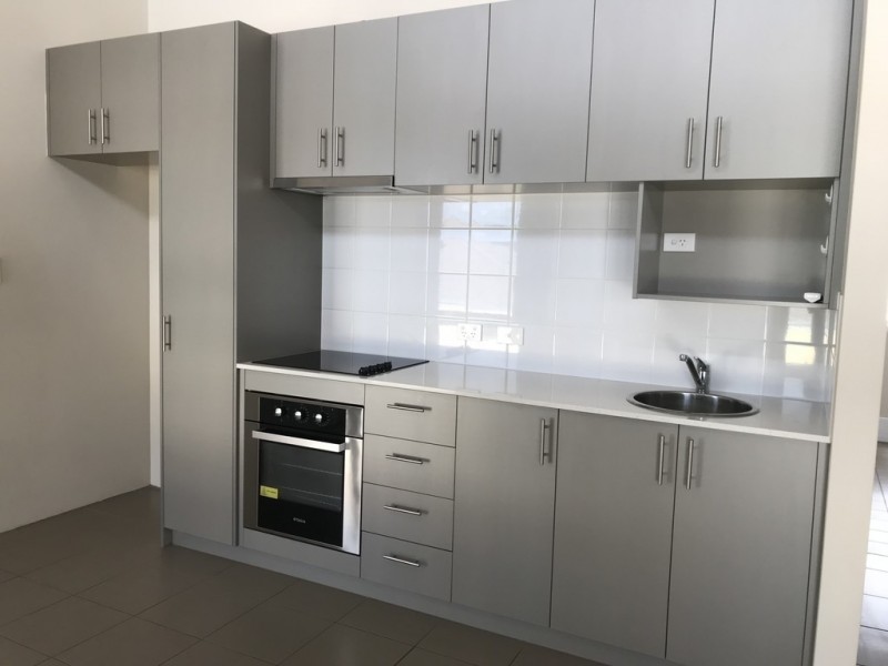 10 /1 Spring Avenue, Midland WA 6056