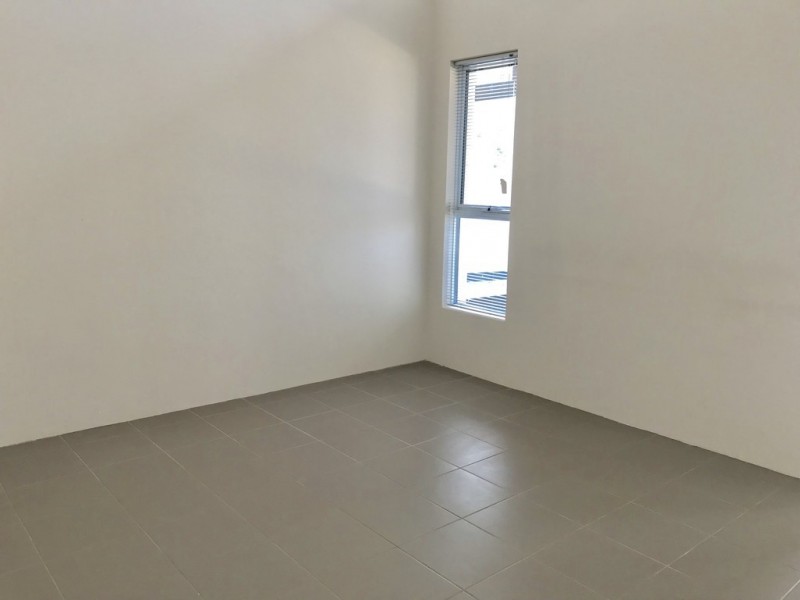 10 /1 Spring Avenue, Midland WA 6056