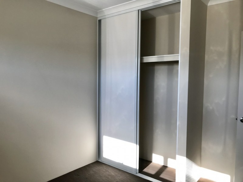 10 /1 Spring Avenue, Midland WA 6056