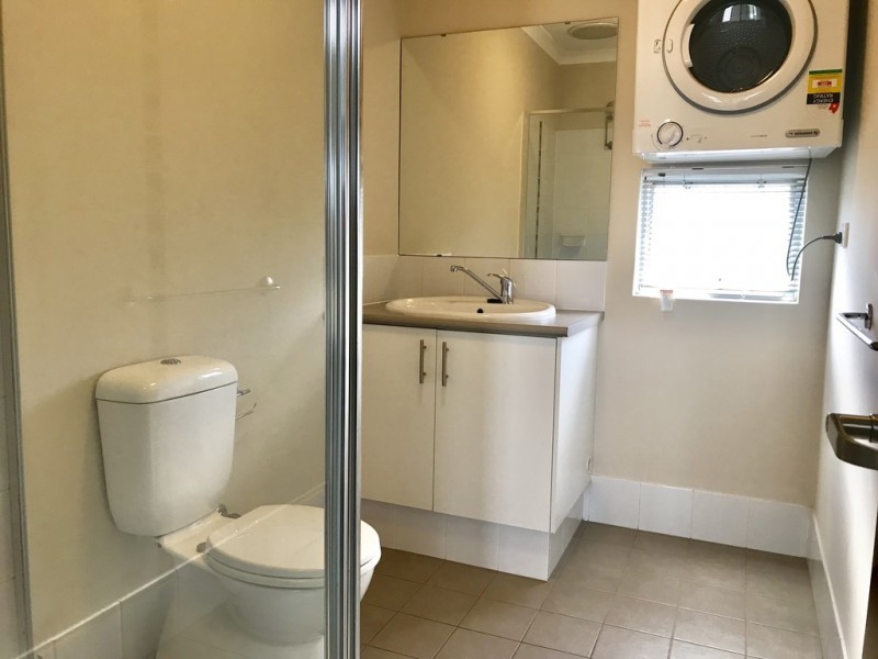 10 /1 Spring Avenue, Midland WA 6056