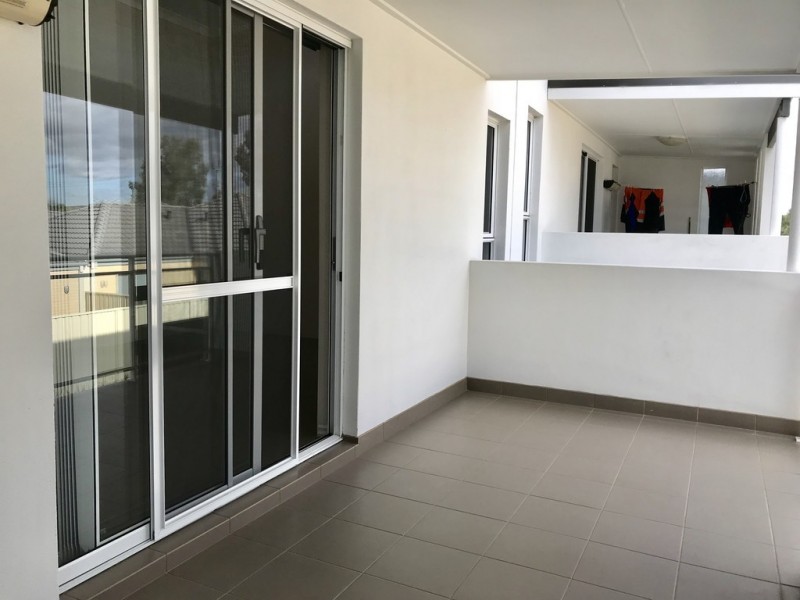 10 /1 Spring Avenue, Midland WA 6056