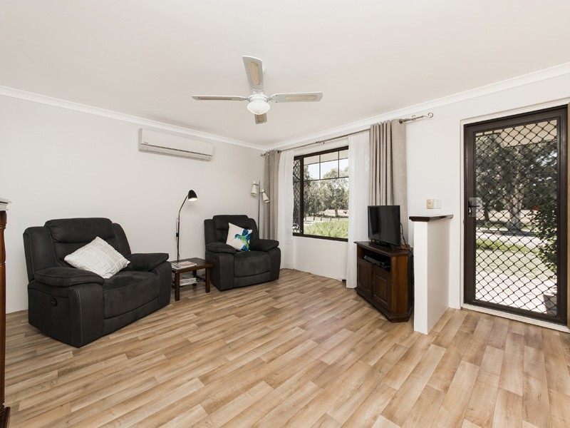 40 WATERHALL ROAD, South Guildford WA 6055