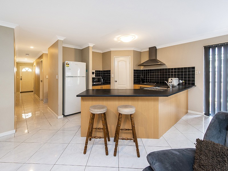22 ELMINA AVENUE, Ellenbrook WA 6069