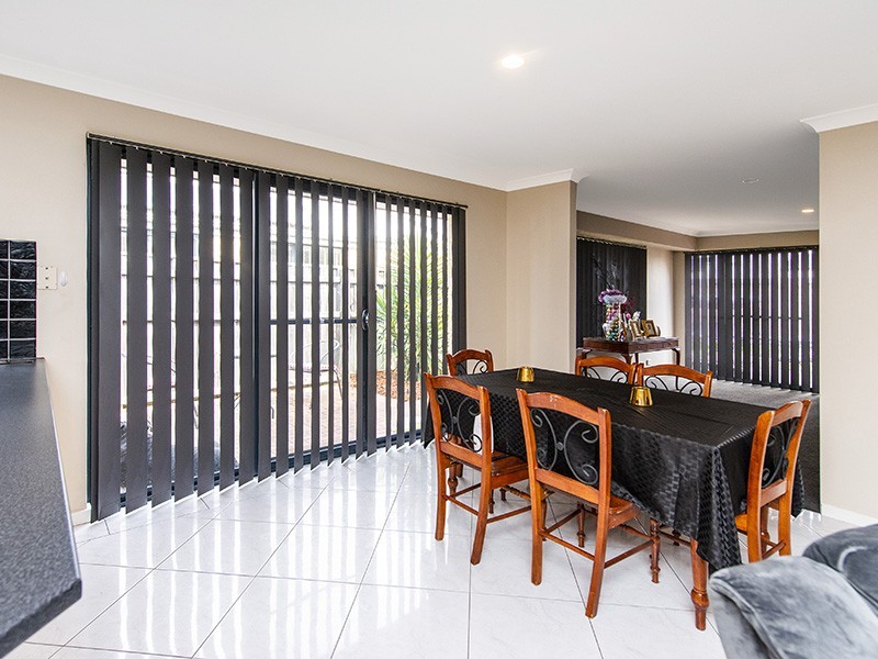 22 ELMINA AVENUE, Ellenbrook WA 6069