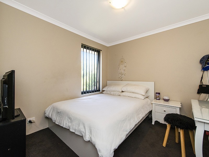 22 ELMINA AVENUE, Ellenbrook WA 6069
