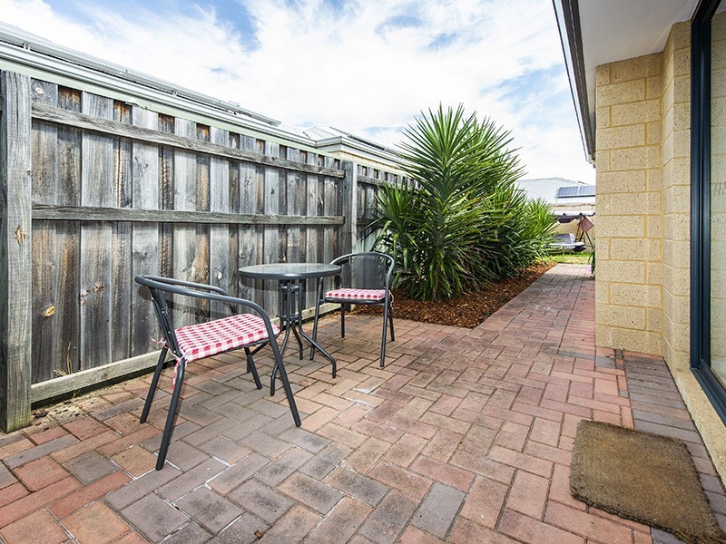 22 ELMINA AVENUE, Ellenbrook WA 6069