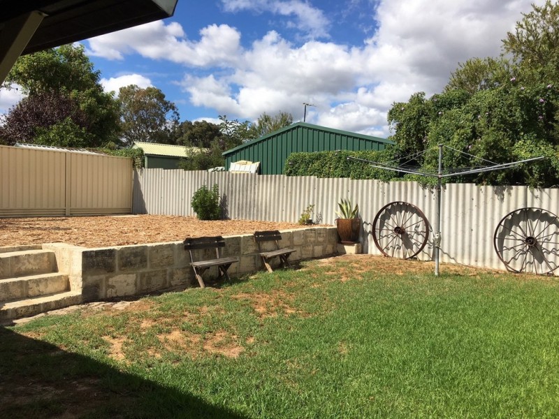 10 CROSSWAY, Swan View WA 6056