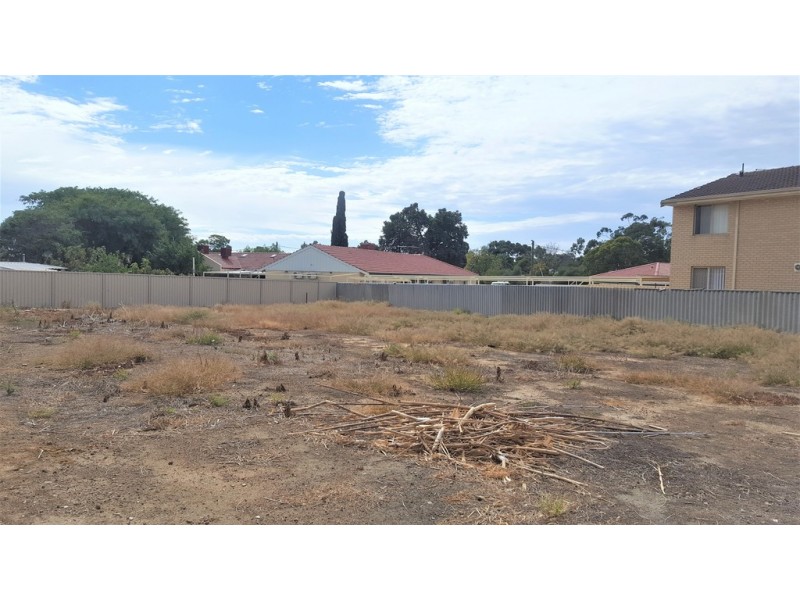 14 BYERS ROAD, Midland WA 6056