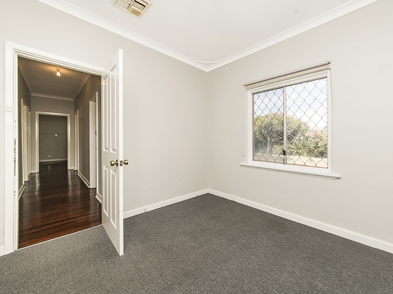 52 Elvire Street, Midland WA 6056