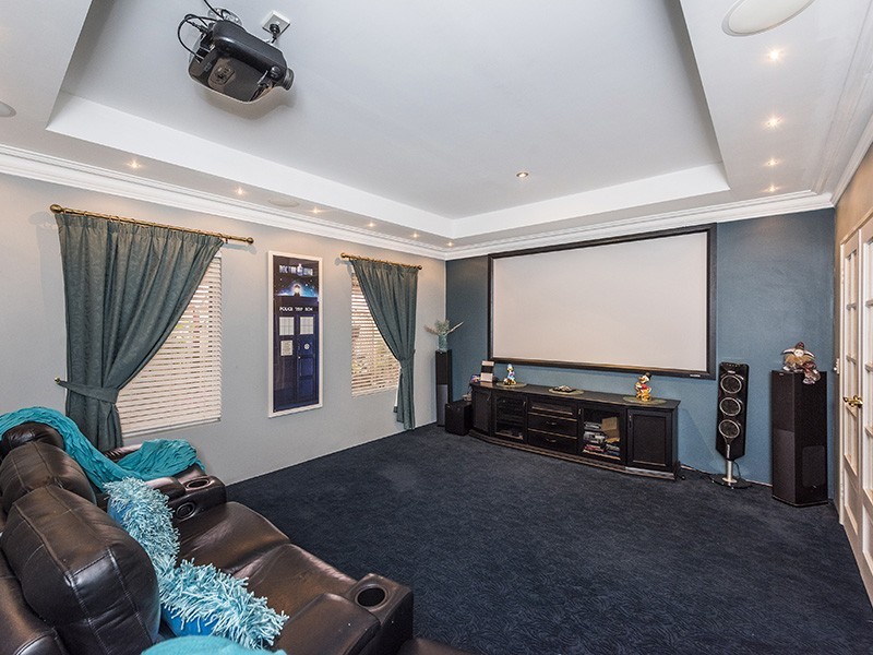 3 James Street, Swan View WA 6056