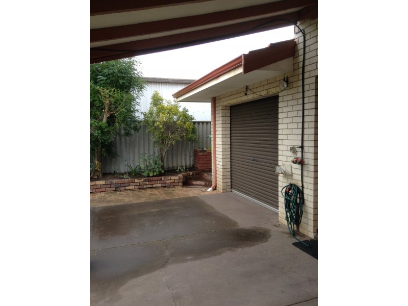 3 REDGUM LANE, Swan View WA 6056