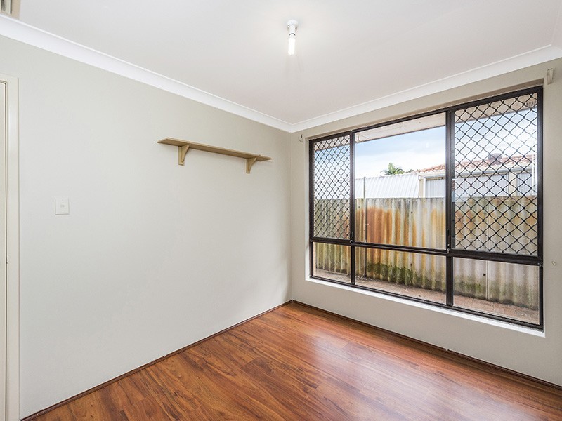 15 SMITH STREET, Beechboro WA 6063