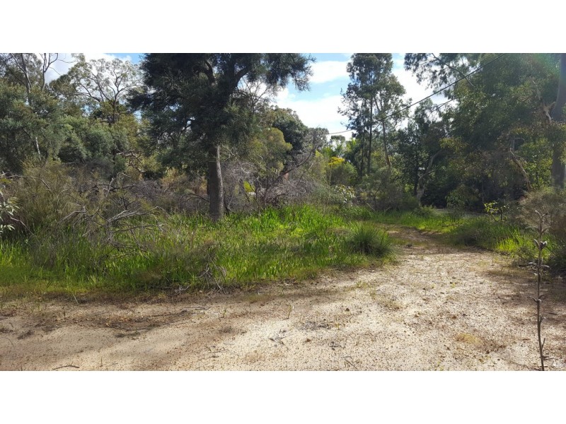 2 Verbena Avenue, Darlington WA 6070