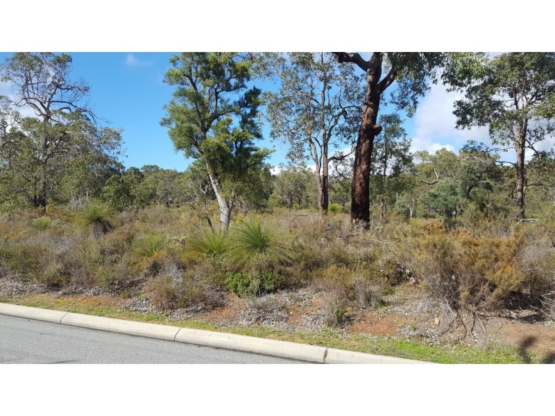 2 Verbena Avenue, Darlington WA 6070