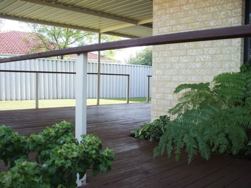20 Coomer Elbow, South Guildford WA 6055