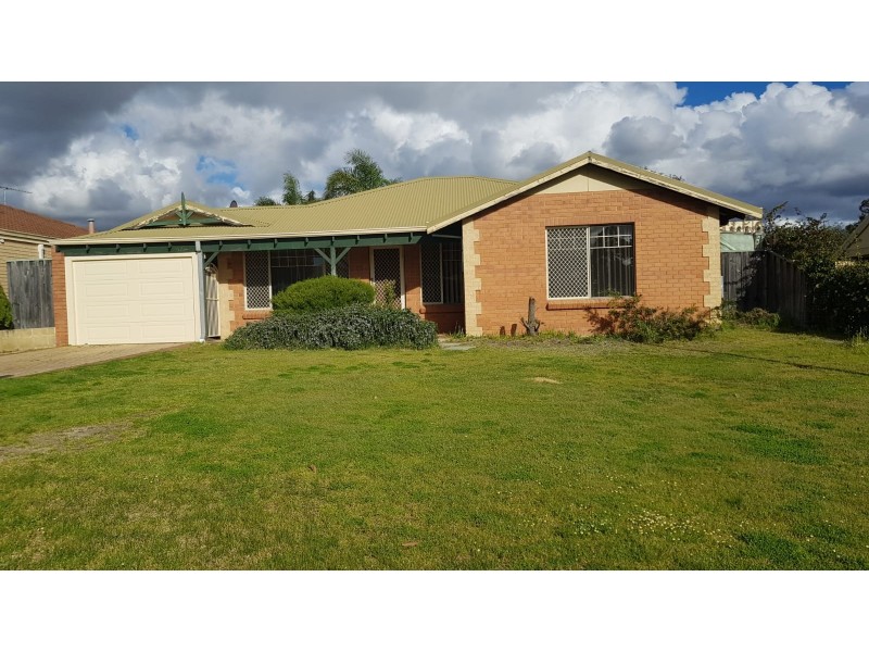 15 BURTON RETREAT, Stratton WA 6056