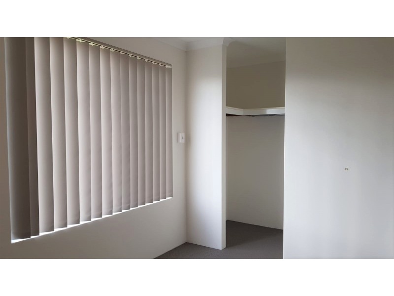 15 BURTON RETREAT, Stratton WA 6056