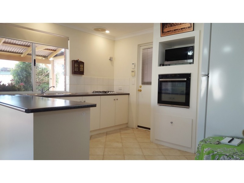 19 Frankland Place, Jane Brook WA 6056