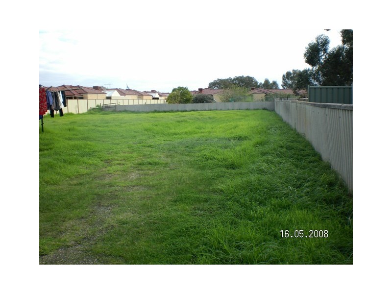 13 Fawell Street, Midland WA 6056