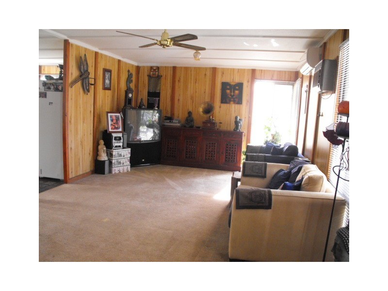 7 Parklands Road, Stoneville WA 6081