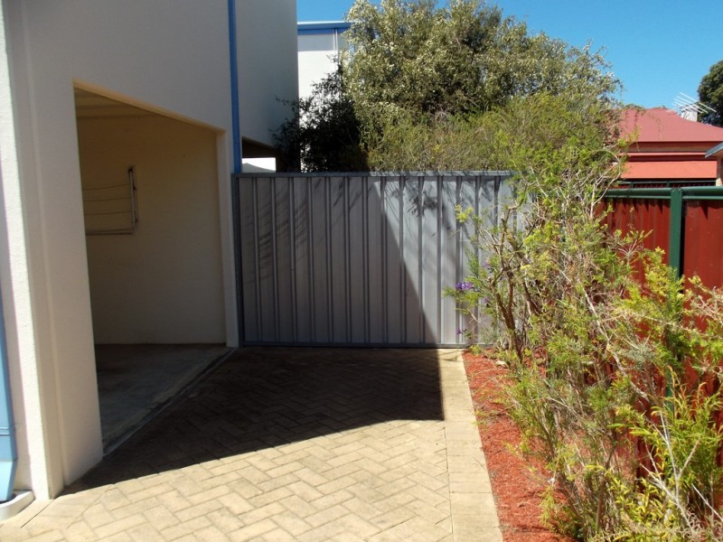 6/93 GREAT NORTHERN HIGHWAY, Midland WA 6056