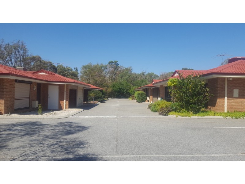 4 60 MARLBORO ROAD, Swan View WA 6056
