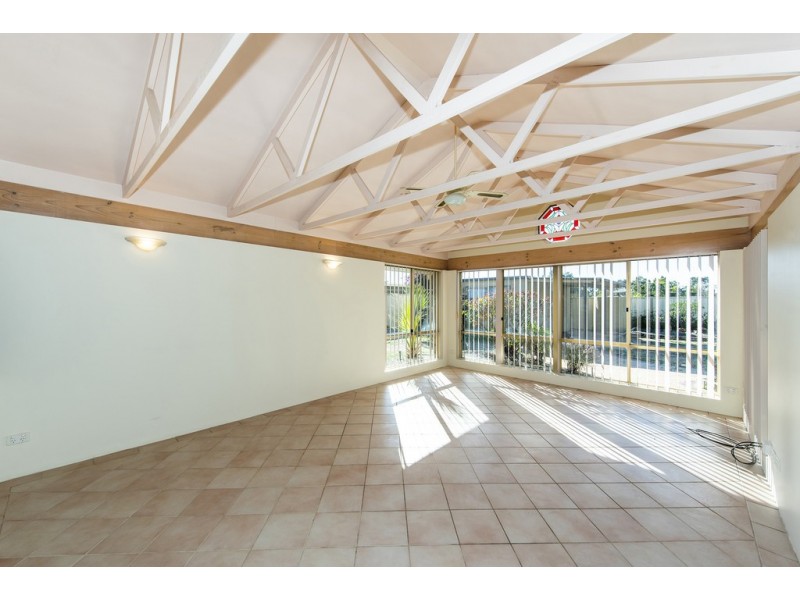 109 BLACKADDER ROAD, Swan View WA 6056