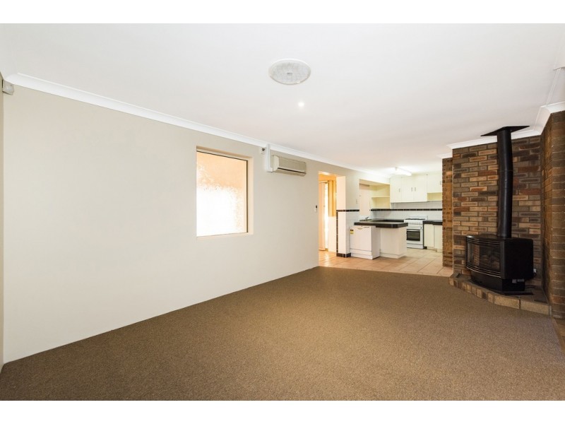 109 BLACKADDER ROAD, Swan View WA 6056