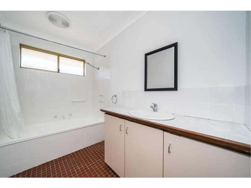 9 ERIC STREET, Midland WA 6056