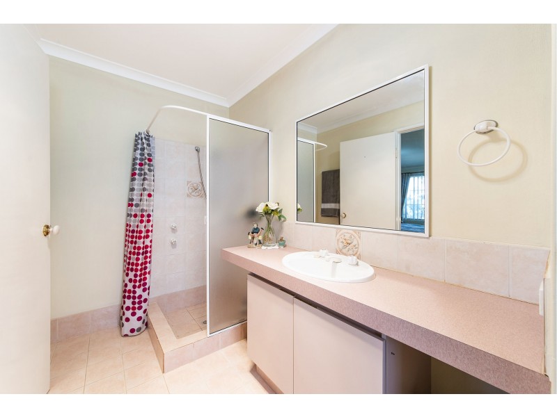 12 ZIRCON PLACE, Maida Vale WA 6057