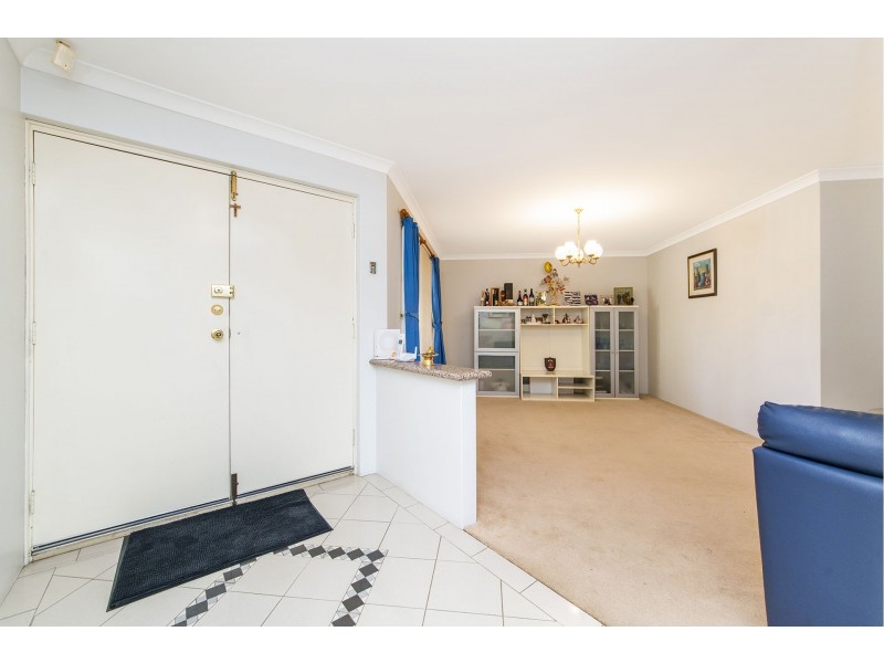 12 ZIRCON PLACE, Maida Vale WA 6057