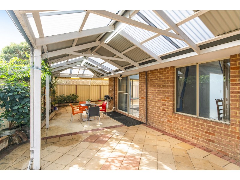 12 ZIRCON PLACE, Maida Vale WA 6057