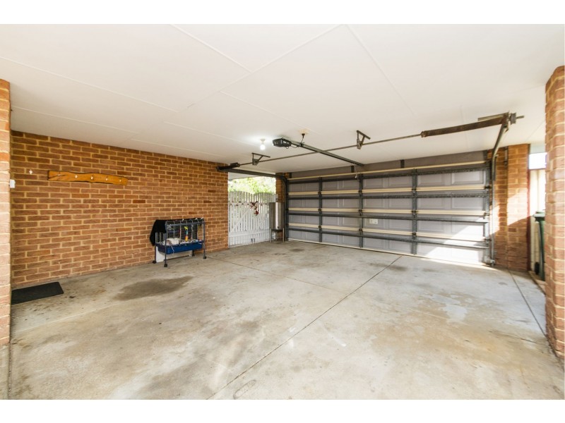 12 ZIRCON PLACE, Maida Vale WA 6057