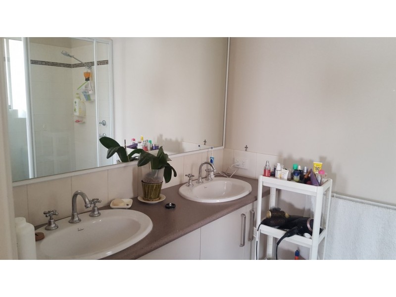 29 PAVILION CIRCLE, The Vines WA 6069