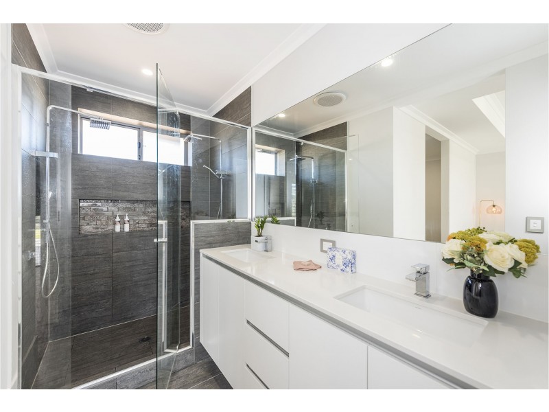 23 EPWORTH WAY, The Vines WA 6069