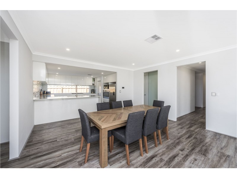 23 EPWORTH WAY, The Vines WA 6069