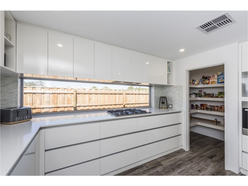 23 EPWORTH WAY, The Vines WA 6069