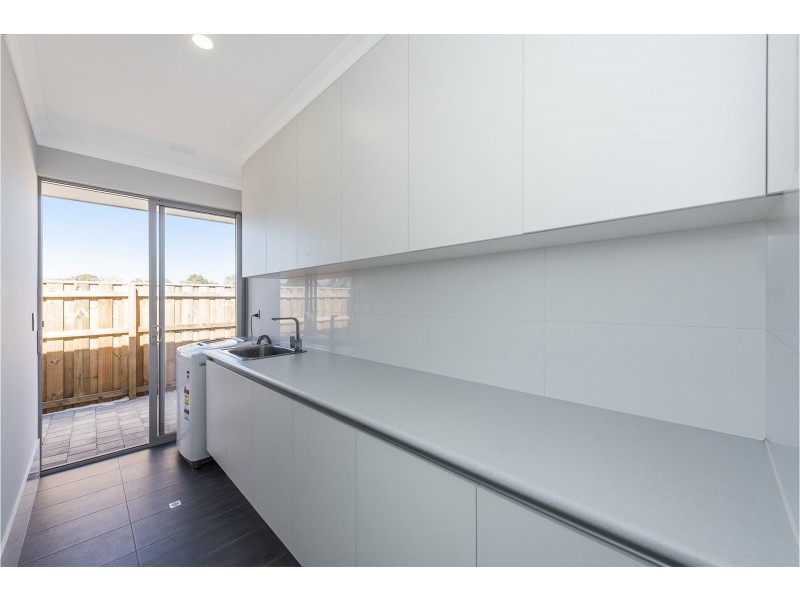 23 EPWORTH WAY, The Vines WA 6069